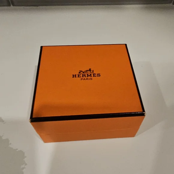 HERMES BANGLE BRACELT